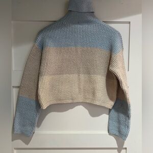 Windsor Blue and Beige Turtleneck Sweater. Size S